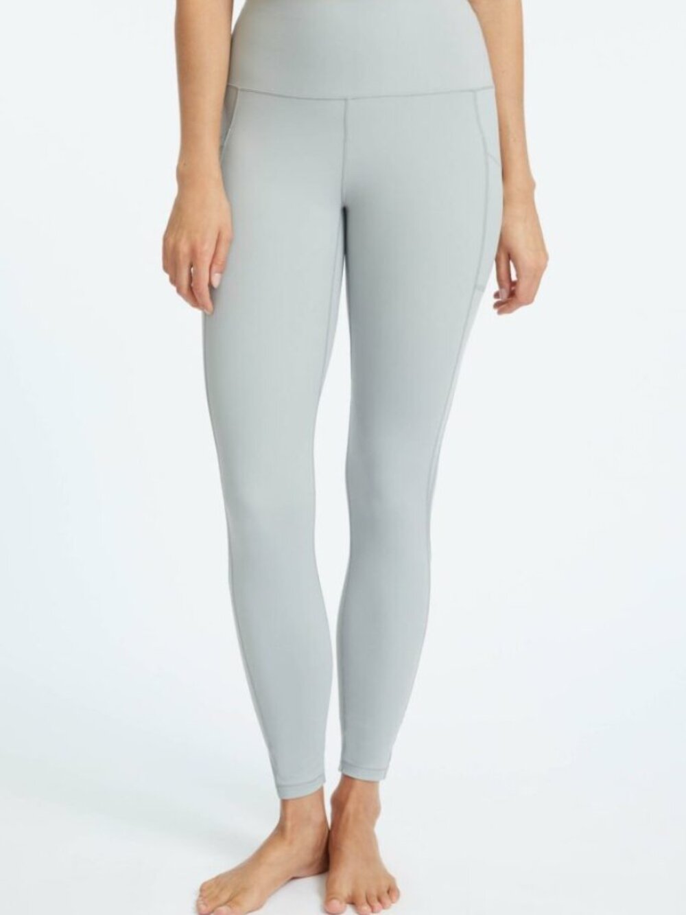 High-Waist Light Gray Performance Leggings